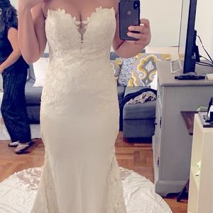 Pronovias Epico Wedding Dress- UNALTERED SIZE 10